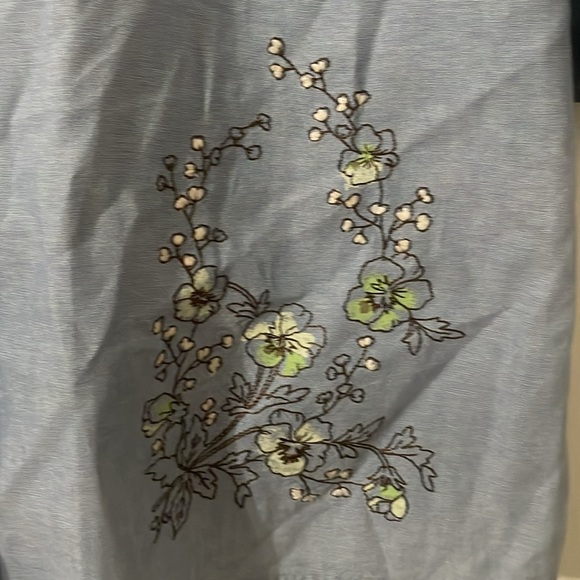 Classic Elements Shirt Womens XL Blue Short Sleeve Embroidered Button Up Blouse - Picture 5 of 6